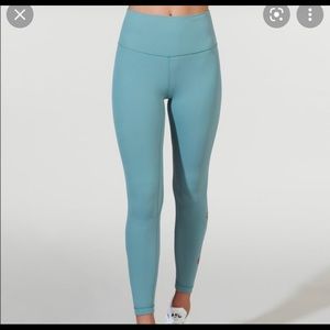 Lululemon align 28” leggings size 4